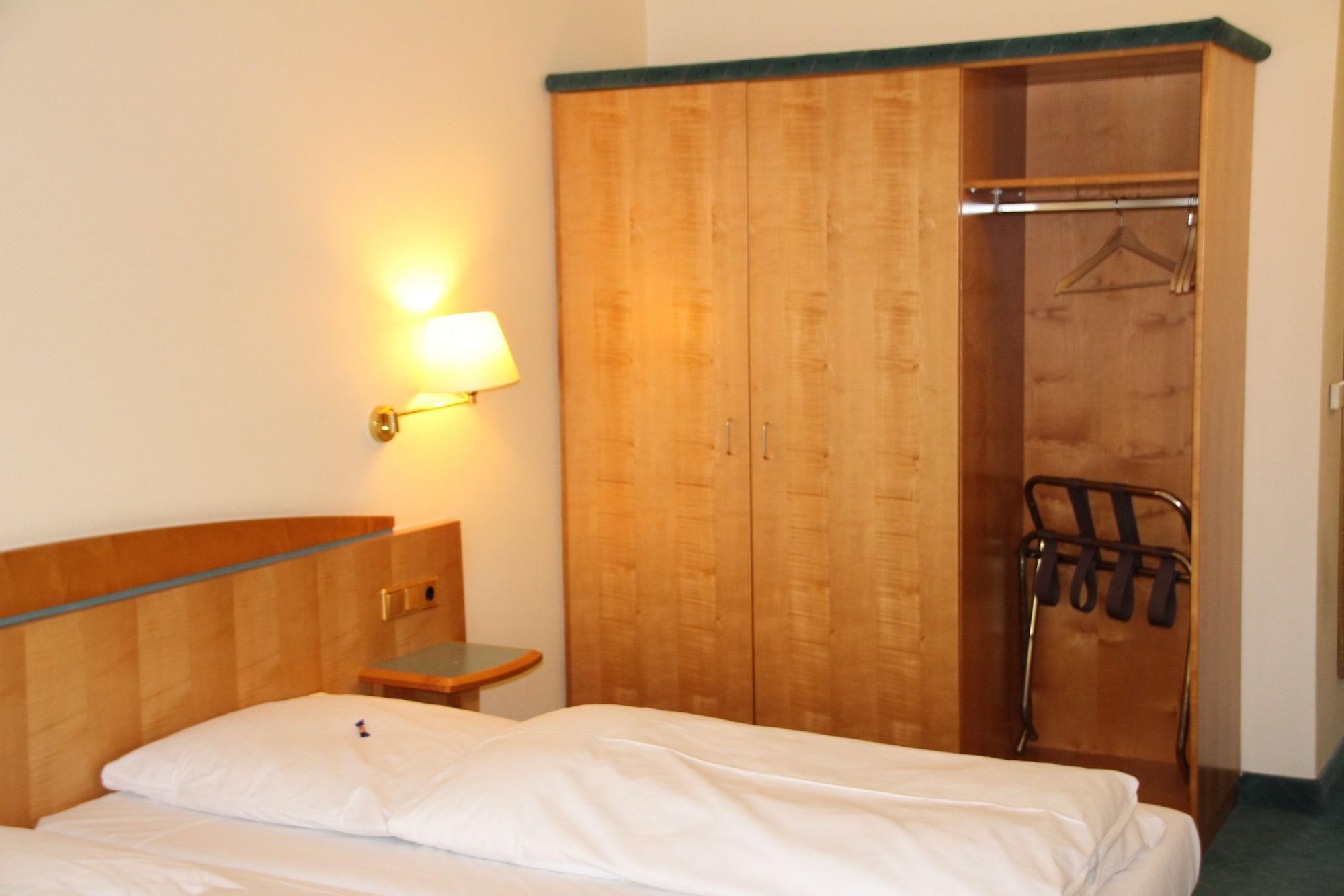 Hotel Daniel Мюнхен Экстерьер фото