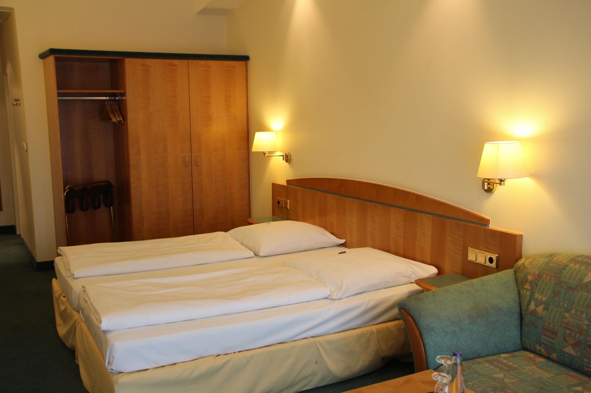 Hotel Daniel Мюнхен Экстерьер фото