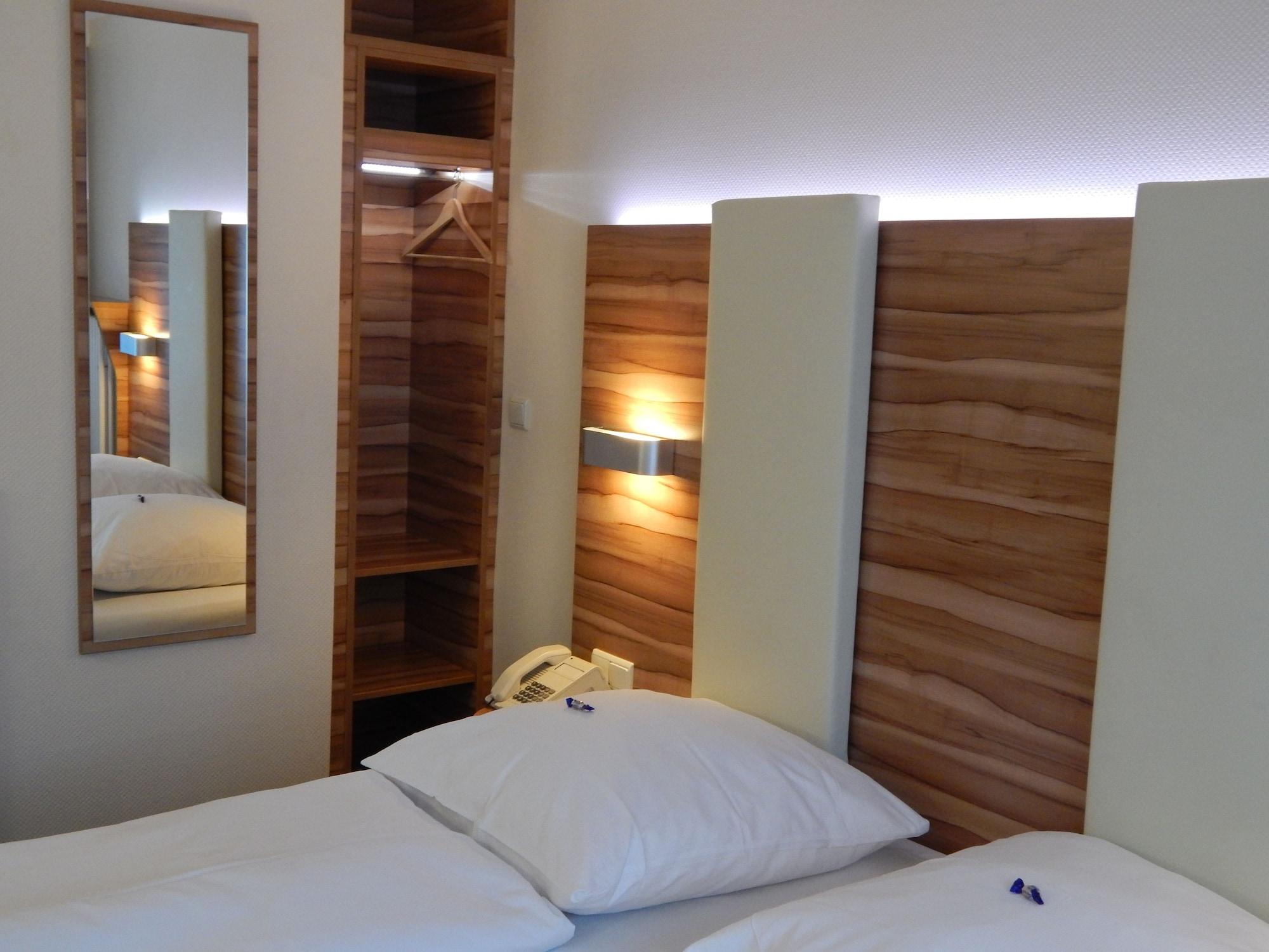 Hotel Daniel Мюнхен Экстерьер фото