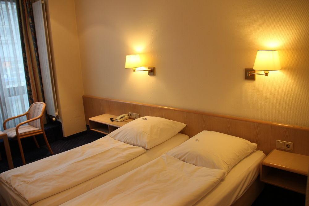 Hotel Daniel Мюнхен Экстерьер фото