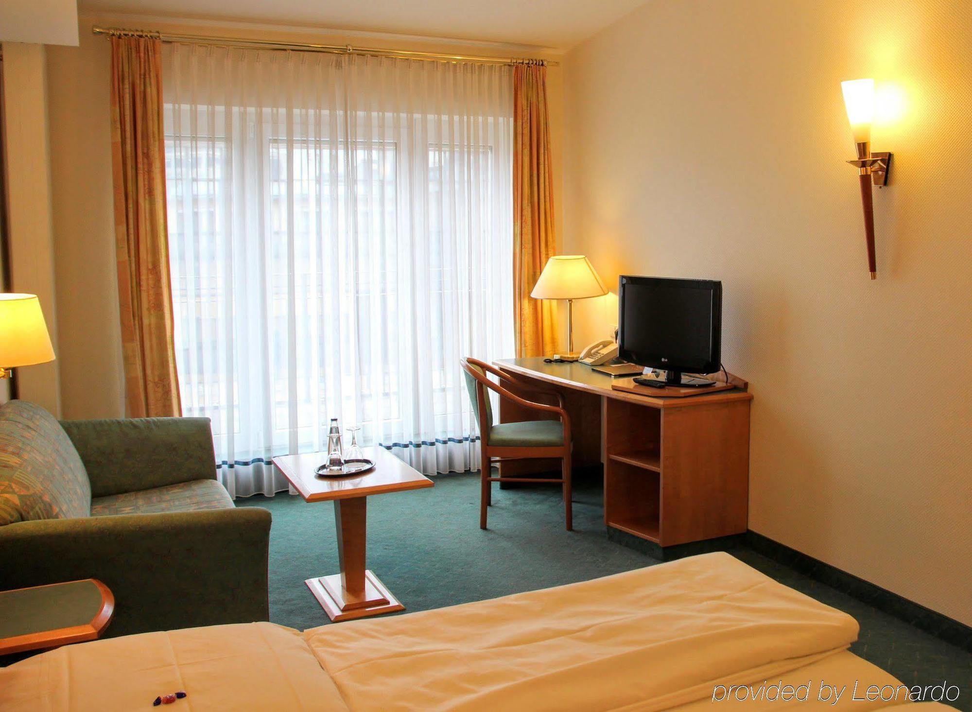 Hotel Daniel Мюнхен Экстерьер фото